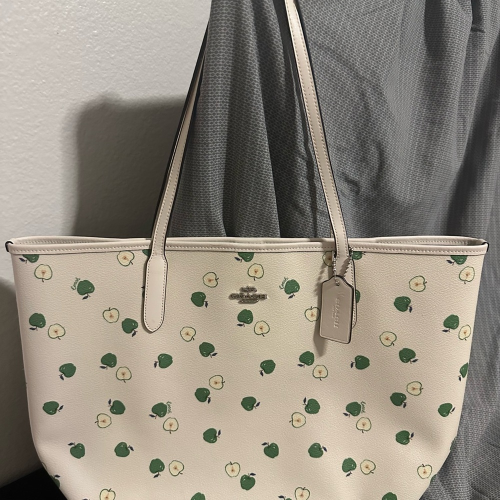 Coach Ivory City Tote with Green Apple Design